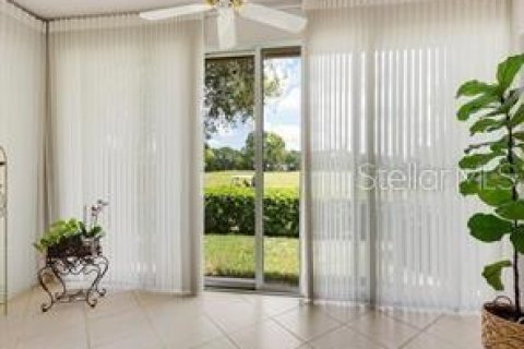 House in Sarasota, Florida 2 bedrooms, 140.56 sq.m. № 1852537 - photo 9