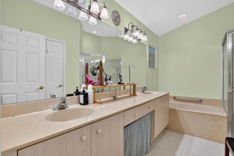 Casa en venta en Boynton Beach, Florida, 3 dormitorios, 145.58 m2 № 2376316 - foto 15