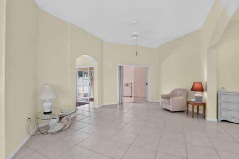 Casa en venta en Boynton Beach, Florida, 3 dormitorios, 145.58 m2 № 2376316 - foto 9