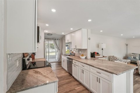House in Venice, Florida 3 bedrooms, 144.09 sq.m. № 1785464 - photo 7