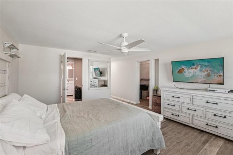 House in Venice, Florida 3 bedrooms, 144.09 sq.m. № 1785464 - photo 15