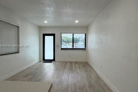 Villa ou maison à vendre à Miami, Floride: 3 chambres, 93.55 m2 № 2426180 - photo 29