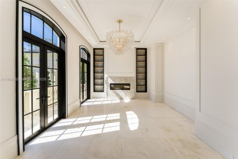 House in Pinecrest, Florida 7 bedrooms, 895.95 sq.m. № 2020068 - photo 4