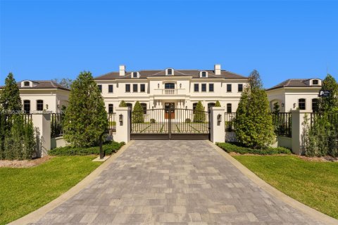 House in Pinecrest, Florida 7 bedrooms, 895.95 sq.m. № 2020068 - photo 26