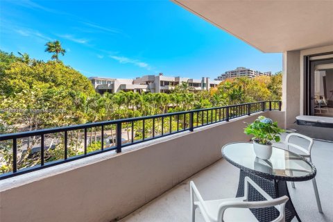 Condo in Key Biscayne, Florida, 2 bedrooms  № 1862897 - photo 4