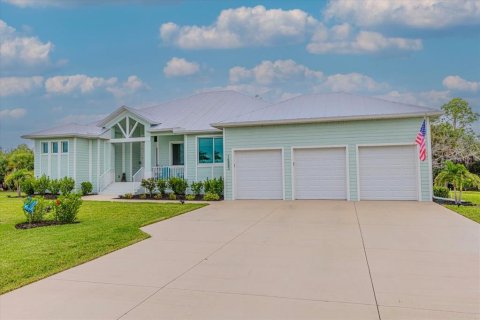 Villa ou maison à vendre à Punta Gorda, Floride: 4 chambres, 195.19 m2 № 2155724 - photo 3