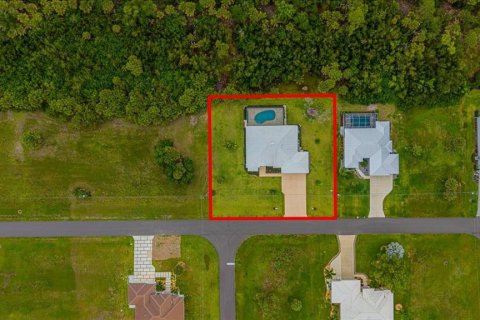 Villa ou maison à vendre à Punta Gorda, Floride: 4 chambres, 195.19 m2 № 2155724 - photo 5