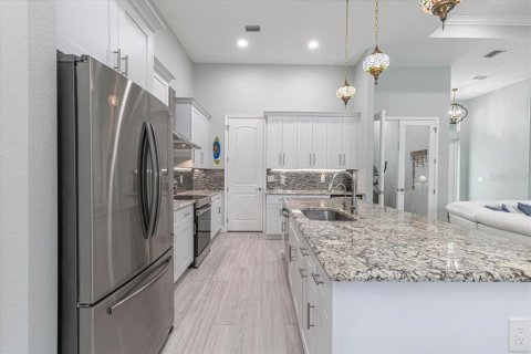 Villa ou maison à vendre à Punta Gorda, Floride: 4 chambres, 195.19 m2 № 2155724 - photo 11