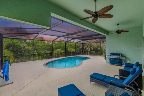 Villa ou maison à vendre à Punta Gorda, Floride: 4 chambres, 195.19 m2 № 2155724 - photo 2
