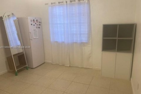 Купить виллу или дом в Майами, Флорида 1 комната, 145.3м2, № 2009883 - фото 12