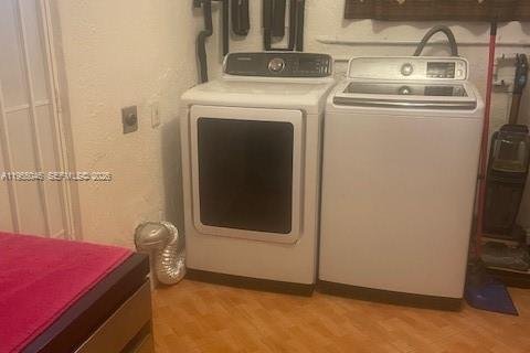 Купить виллу или дом в Майами, Флорида 1 комната, 145.3м2, № 2009883 - фото 6