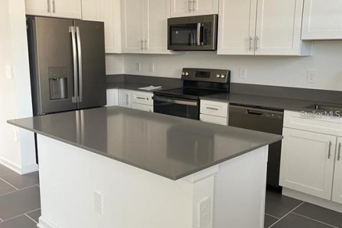 Touwnhouse à louer à Kissimmee, Floride: 3 chambres, 155.52 m2 № 2111075 - photo 6