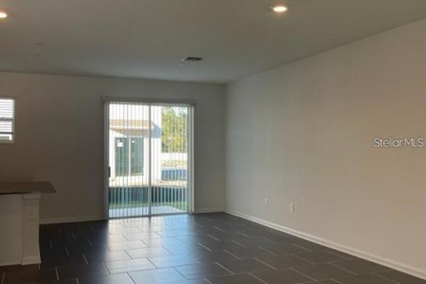 Touwnhouse à louer à Kissimmee, Floride: 3 chambres, 155.52 m2 № 2111075 - photo 3