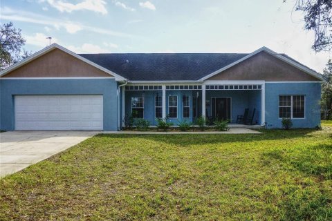 Casa en Frostproof, Florida 3 dormitorios, 176.79 m2 № 2156720