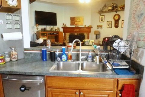 Casa en venta en Frostproof, Florida, 3 dormitorios, 176.79 m2 № 2156720 - foto 13