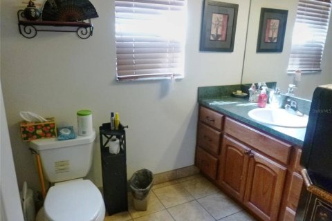Casa en venta en Frostproof, Florida, 3 dormitorios, 176.79 m2 № 2156720 - foto 25