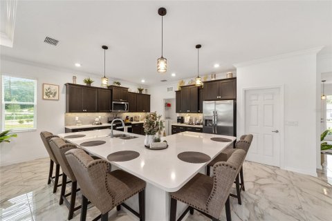 Casa en venta en Ocala, Florida, 3 dormitorios, 196.77 m2 № 2127603 - foto 2