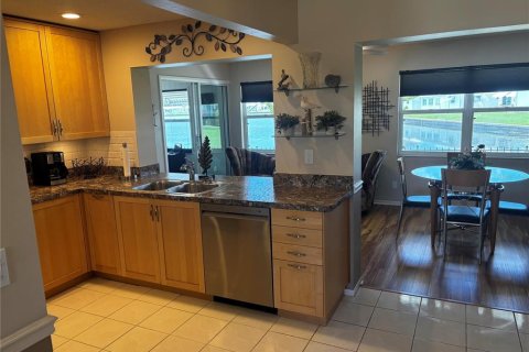 Villa ou maison à vendre à Pinellas Park, Floride: 2 chambres, 107.21 m2 № 2283278 - photo 5