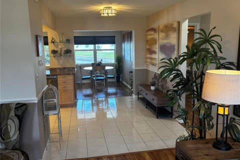 Villa ou maison à vendre à Pinellas Park, Floride: 2 chambres, 107.21 m2 № 2283278 - photo 9