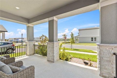 Casa en venta en Winter Garden, Florida, 4 dormitorios, 271.92 m2 № 1743082 - foto 8