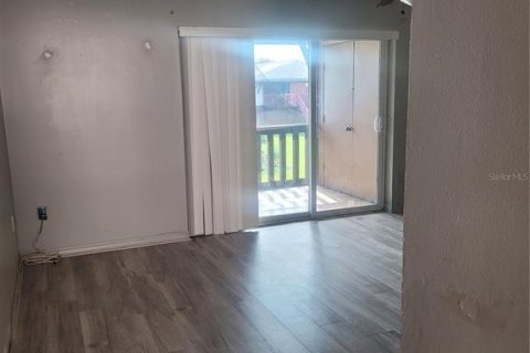 Copropriété à vendre à Tampa, Floride: 2 chambres, 87.33 m2 № 1919379 - photo 5