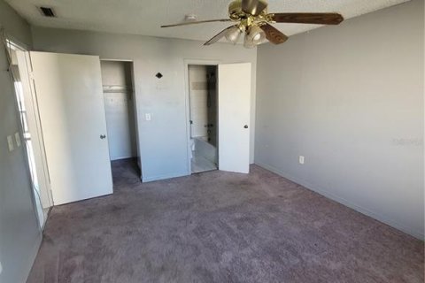 Copropriété à vendre à Tampa, Floride: 2 chambres, 87.33 m2 № 1919379 - photo 12