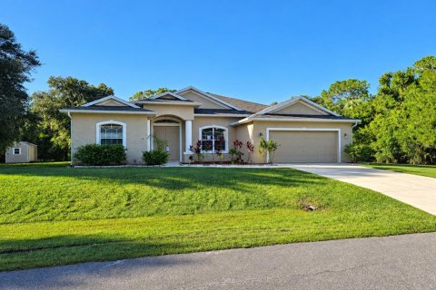Casa en North Port, Florida 4 dormitorios, 230.77 m2 № 2387734