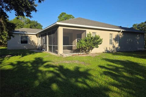 Casa en venta en North Port, Florida, 4 dormitorios, 230.77 m2 № 2387734 - foto 24