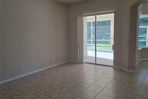 Casa en venta en North Port, Florida, 4 dormitorios, 230.77 m2 № 2387734 - foto 3