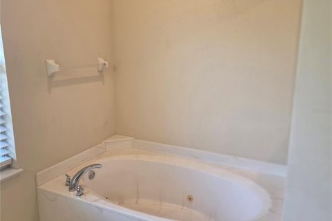 Casa en venta en North Port, Florida, 4 dormitorios, 230.77 m2 № 2387734 - foto 19