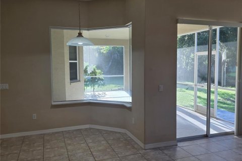 Casa en venta en North Port, Florida, 4 dormitorios, 230.77 m2 № 2387734 - foto 5