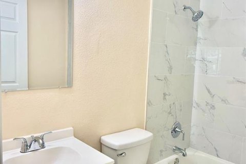 Appartement à louer à Casselberry, Floride: 2 chambres, 66.15 m2 № 1903258 - photo 9