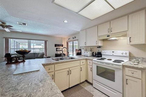 Villa ou maison à vendre à Spring Hill, Floride: 2 chambres, 159.14 m2 № 1910972 - photo 9