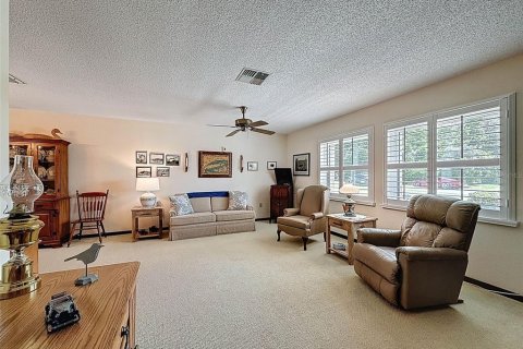 Villa ou maison à vendre à Spring Hill, Floride: 2 chambres, 159.14 m2 № 1910972 - photo 4