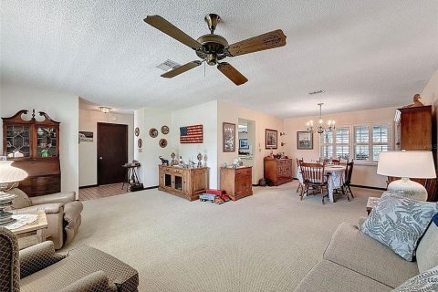 Villa ou maison à vendre à Spring Hill, Floride: 2 chambres, 159.14 m2 № 1910972 - photo 6