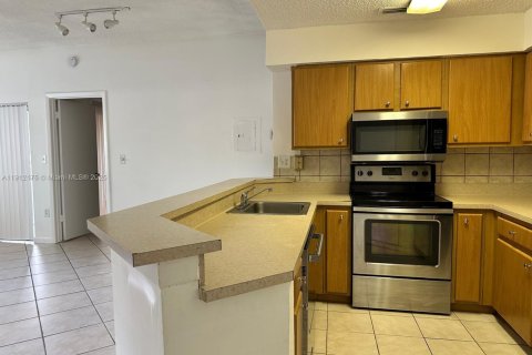 Condo in Fort Lauderdale, Florida, 2 bedrooms  № 1968161