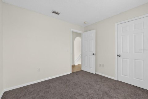 House in Clermont, Florida 4 bedrooms, 197.7 sq.m. № 2206784 - photo 27