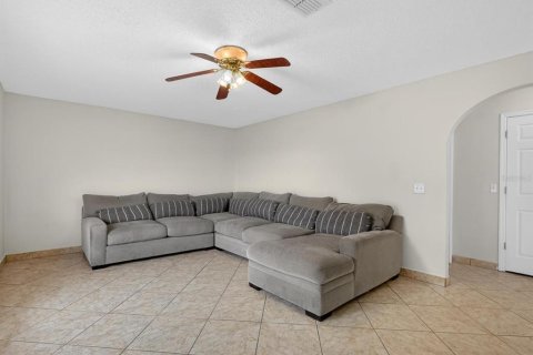 House in Clermont, Florida 4 bedrooms, 197.7 sq.m. № 2206784 - photo 20