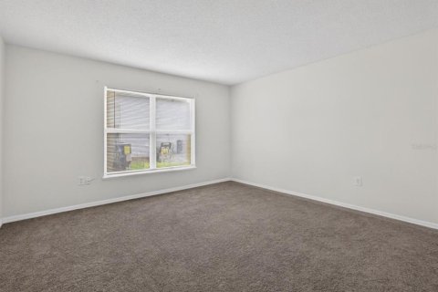 House in Clermont, Florida 4 bedrooms, 197.7 sq.m. № 2206784 - photo 24