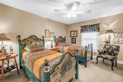 House in Bradenton, Florida 3 bedrooms, 265.14 sq.m. № 2131072 - photo 29