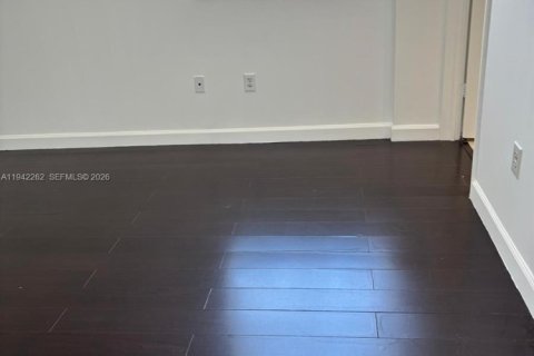 Copropriété à louer à Miami, Floride: 2 chambres, 72.84 m2 № 1999924 - photo 10