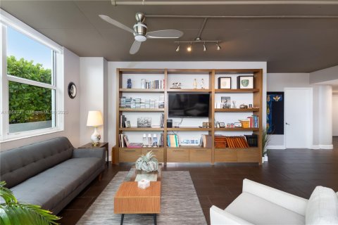 Copropriété à louer à Miami, Floride: 2 chambres, 105.35 m2 № 1957551 - photo 7