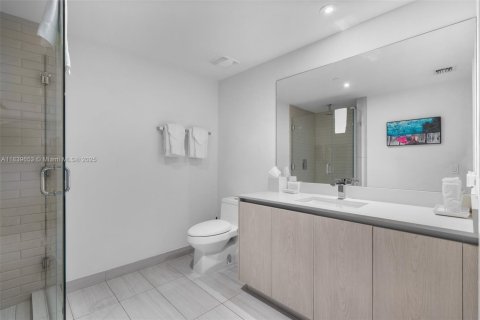 Condo in Hollywood, Florida, 3 bedrooms  № 1828338 - photo 23