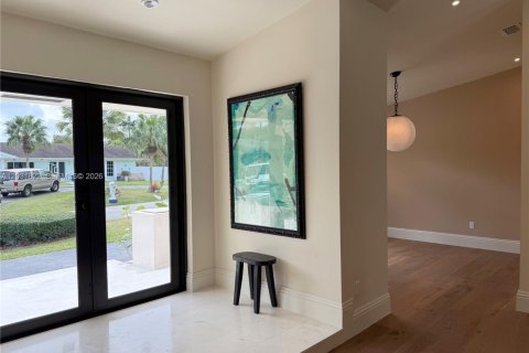 House in Palmetto Bay, Florida 4 bedrooms, 261.33 sq.m. № 2085326 - photo 8