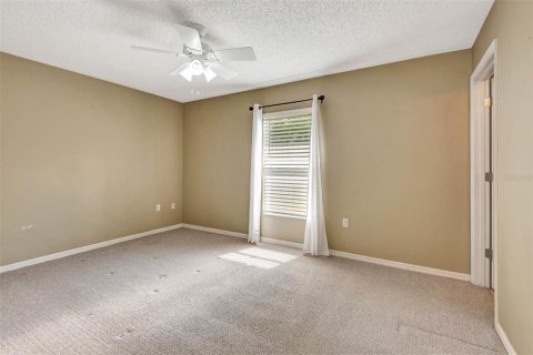 House in Orange City, Florida 3 bedrooms, 107.58 sq.m. № 1876209 - photo 16