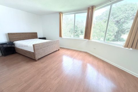 Copropriété à vendre à Miami, Floride: 2 chambres, 166.2 m2 № 1930972 - photo 19