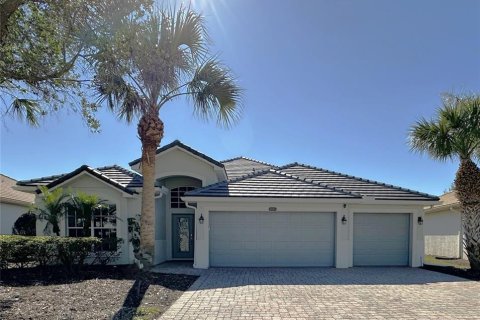 House in Punta Gorda, Florida 4 bedrooms, 238.94 sq.m. № 1812999 - photo 1