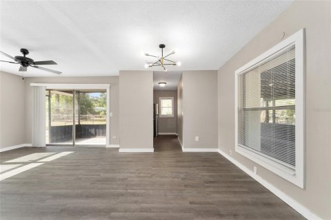 House in Gainesville, Florida 3 bedrooms, 87.79 sq.m. № 1856712 - photo 9