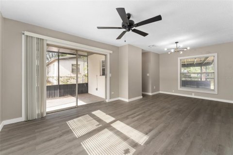 House in Gainesville, Florida 3 bedrooms, 87.79 sq.m. № 1856712 - photo 13