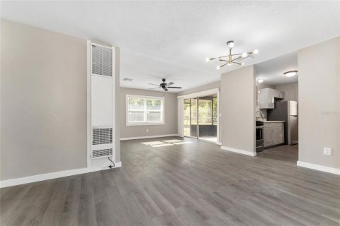 House in Gainesville, Florida 3 bedrooms, 87.79 sq.m. № 1856712 - photo 16